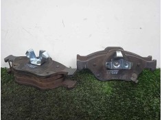 Recambio de pastillas frenos delanteras para toyota yaris 1.5 16v cat (híbrido) referencia OEM IAM 044650D120 TRW 