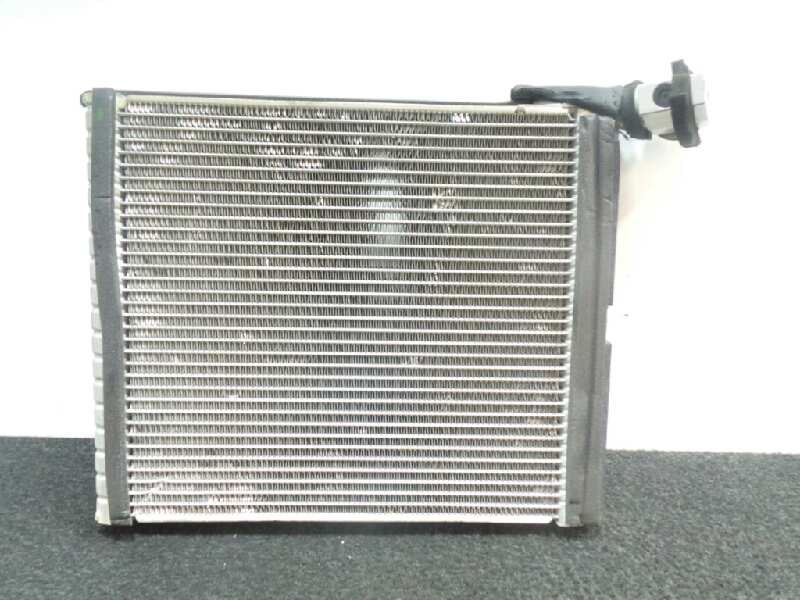 Recambio de radiador calefaccion / aire acondicionado para toyota auris 1.4 turbodiesel cat referencia OEM IAM 12P07B3395E  