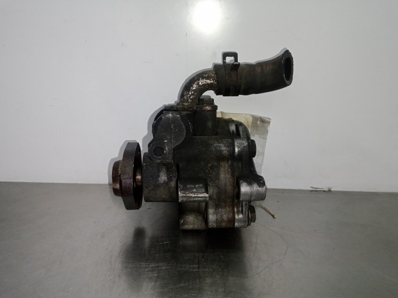 Recambio de bomba direccion para seat ibiza (6k1) referencia OEM IAM 6M0422154F  SIN.POLEA