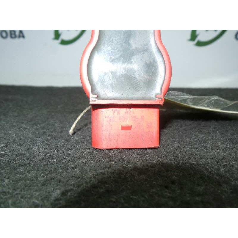 Recambio de bobina encendido para audi a4 berlina (8e) 2.0 20v cat (alt) referencia OEM IAM 06C905115M  