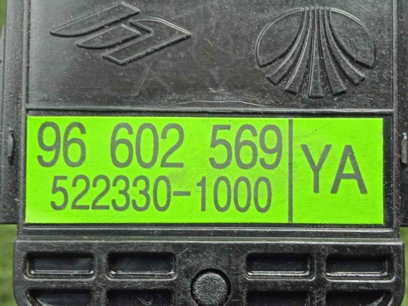 Recambio de mando limpia para chevrolet matiz 0.8 cat referencia OEM IAM 96602569 LIMPIA TRASERO 9.PIN