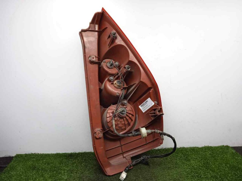 Recambio de piloto trasero izquierdo para mazda 5 berl. (cr) 2.0 diesel cat referencia OEM IAM SINREFERENCIA  