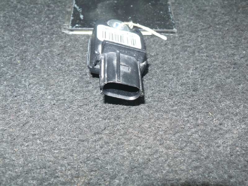 Recambio de sensor para toyota auris 1.4 turbodiesel cat referencia OEM IAM 3452021676-8983102150 LATERAL 