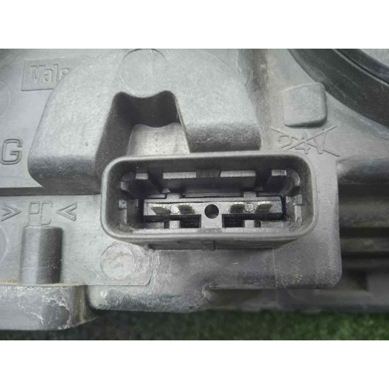 Recambio de faro izquierdo para renault laguna ii (bg0) 1.6 referencia OEM IAM 8200002845-89004687 01-05 