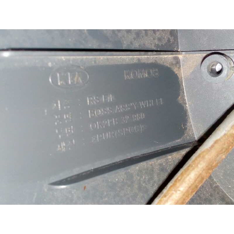 Recambio de volante para kia carens referencia OEM IAM OK2FB32980-0K2FB32980 CUERO 