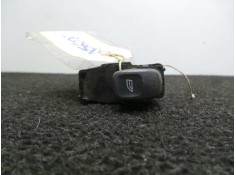 Recambio de mando elevalunas trasero derecho para volvo s40 berlina 1.6 cat referencia OEM IAM 30889759  5 PINES
