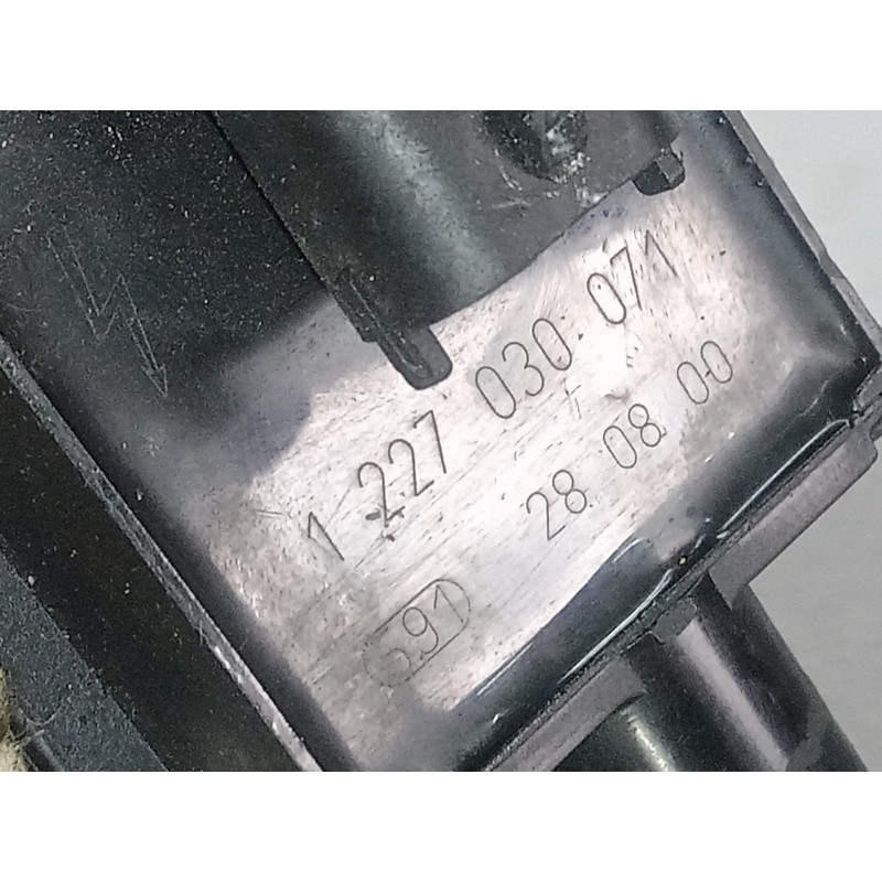 Recambio de bobina encendido para alfa romeo 147 (190) 1.6 16v cat referencia OEM IAM 1227030071  