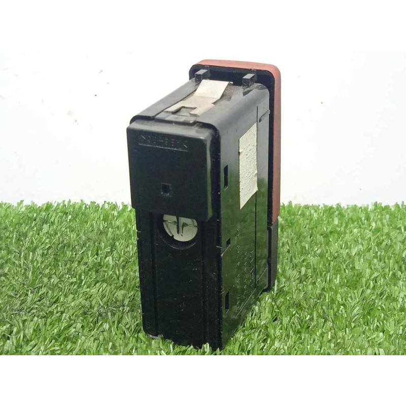 Recambio de warning para land rover range rover (lm) 3.0 td6 referencia OEM IAM 61316901768-YUG000210PUY 6.PINES 