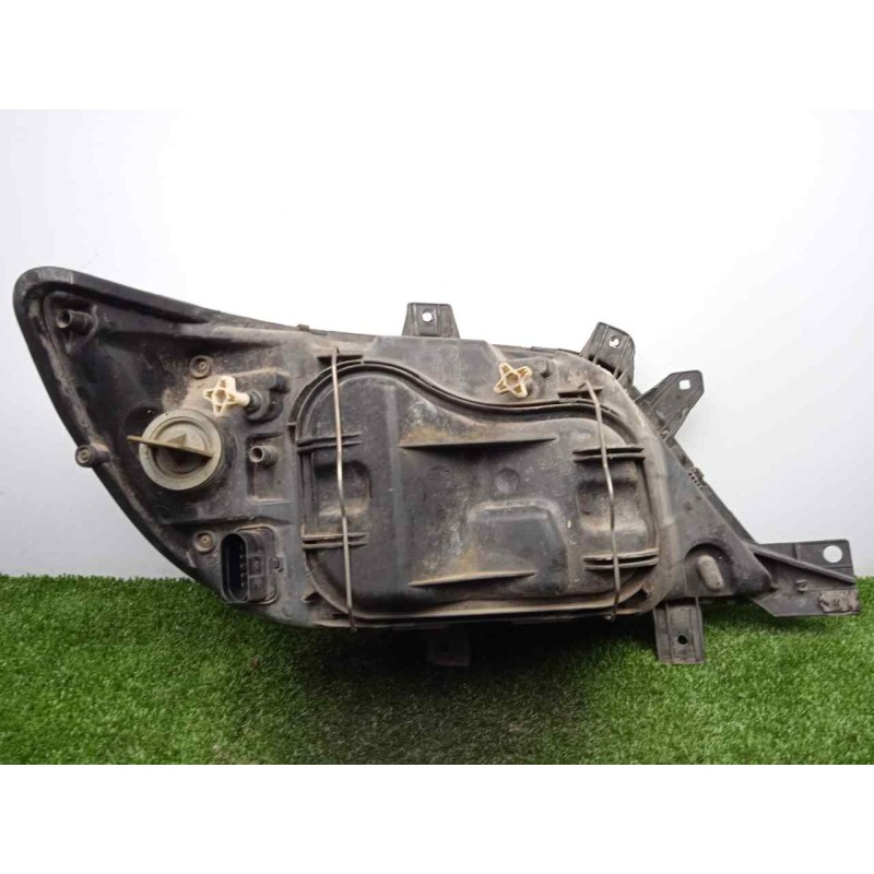 Recambio de faro izquierdo para mercedes-benz sprinter 02.00  combi 2.2 cdi cat referencia OEM IAM SINREFERENCIA 00-03 - H1+H1+H