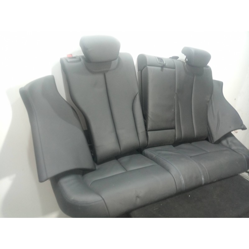 Recambio de asientos traseros para bmw serie 4 gran coupe (f36) 3.0 turbodiesel referencia OEM IAM  CUERO NEGRO 