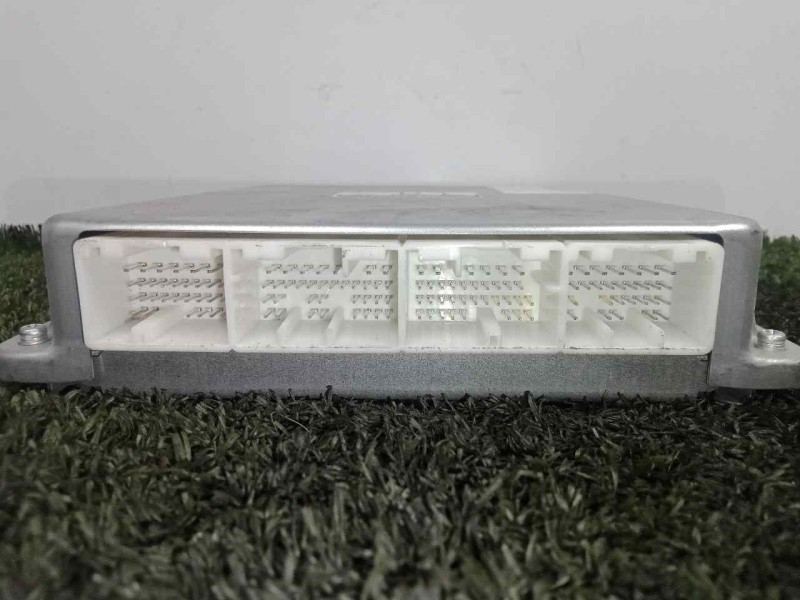 Recambio de centralita motor uce para subaru impreza g12 2.0 cat referencia OEM IAM 22611AM780-A18000R8B  