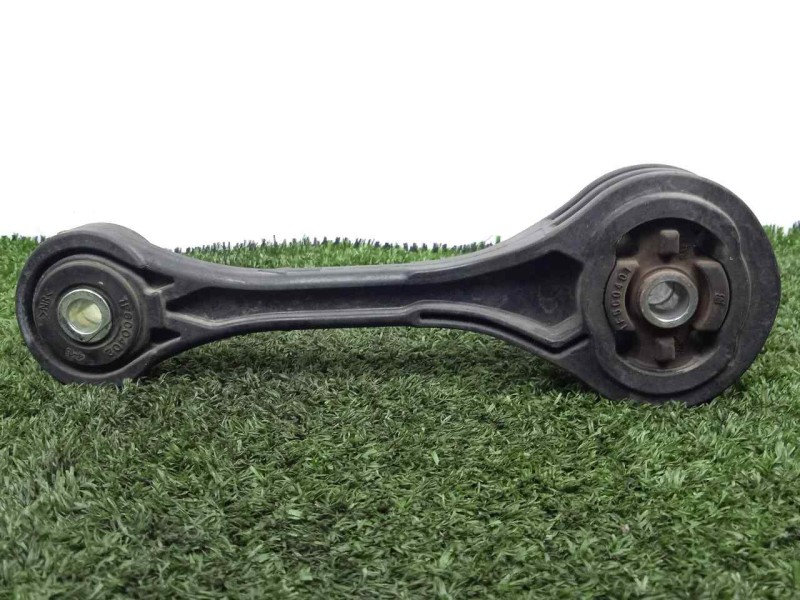 Recambio de soporte motor delantero para subaru impreza g12 2.0 cat referencia OEM IAM 41040FE000  