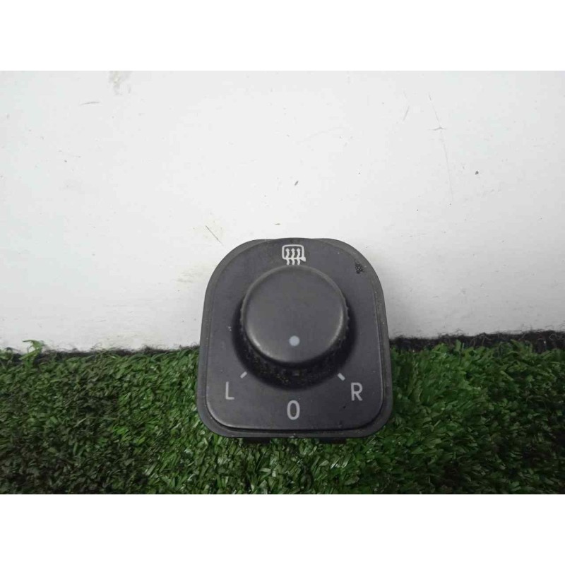 Recambio de mando retrovisor para volkswagen golf v berlina (1k1) 1.9 tdi referencia OEM IAM 1K0959565F CALEFACTABLE 