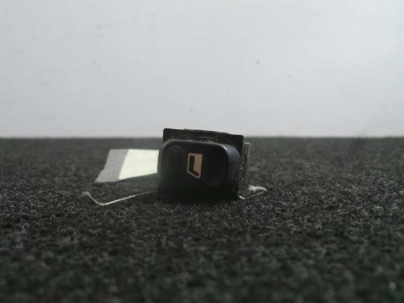 Recambio de mando elevalunas delantero derecho para citroën xantia berlina 2.0 hdi referencia OEM IAM   