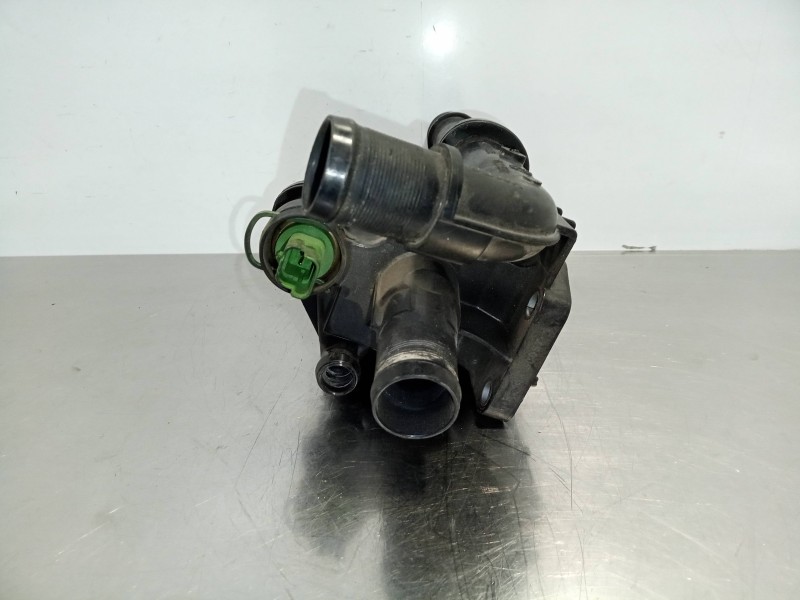 Recambio de termostato para citroën c3 picasso 1.6 16v hdi referencia OEM IAM 9670253780 CON.TERMOSTATO 