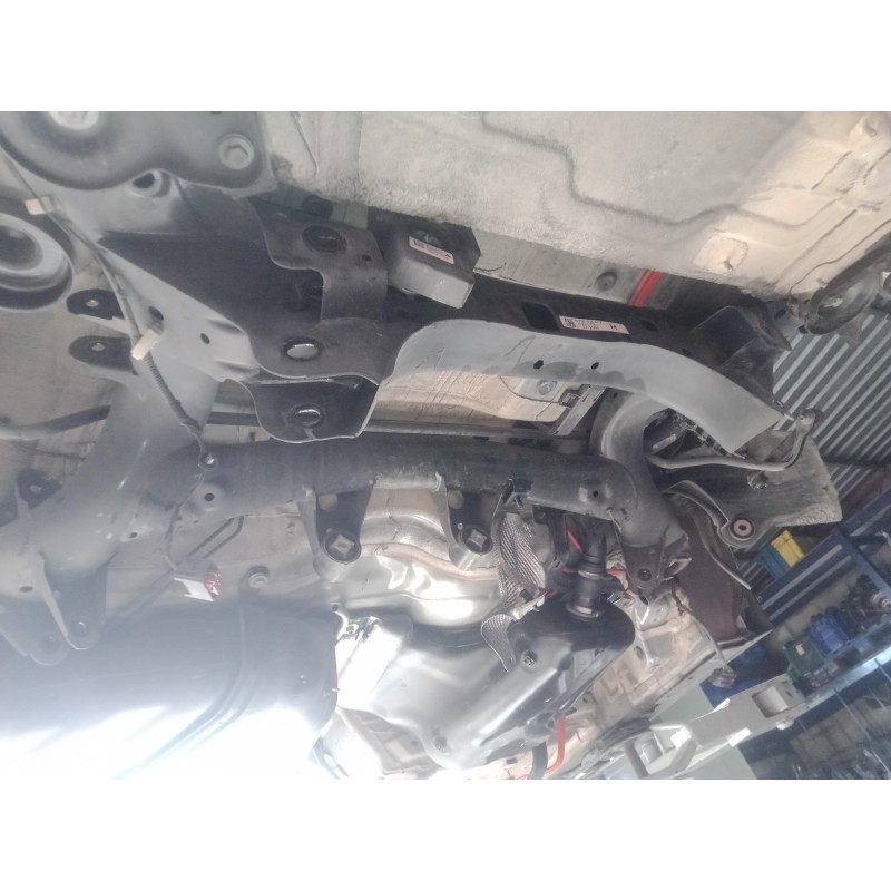 Recambio de puente trasero para bmw serie 4 gran coupe (f36) 3.0 turbodiesel referencia OEM IAM 33316792506  