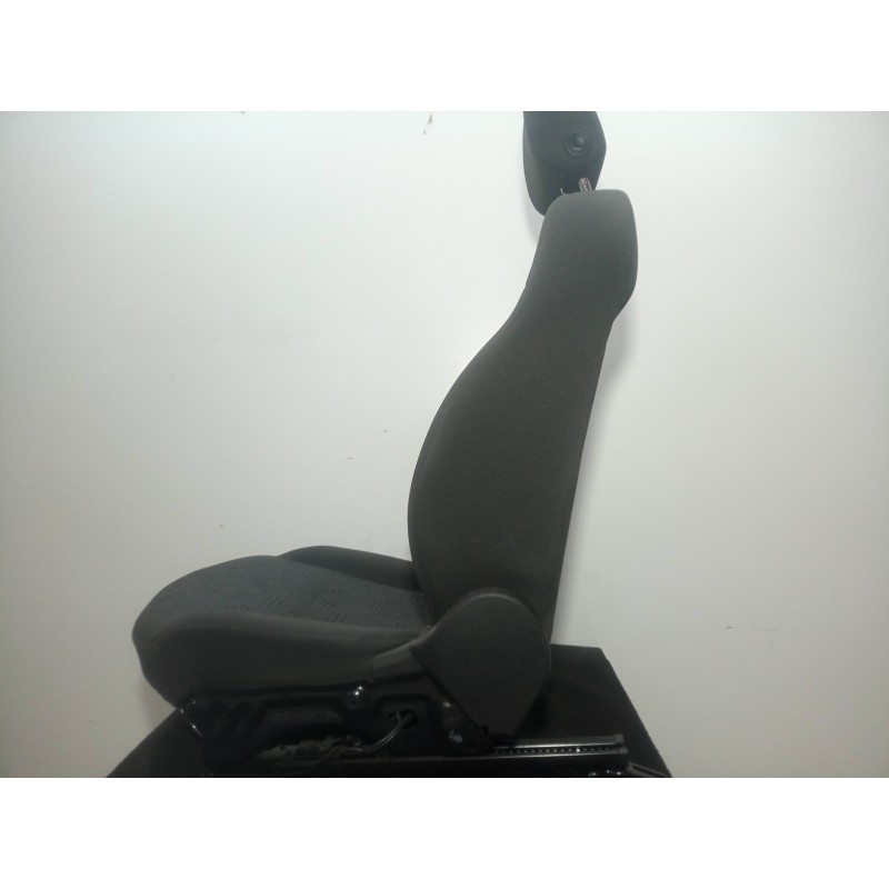 Recambio de asiento delantero derecho para opel corsa e 1.4 referencia OEM IAM  TELA 