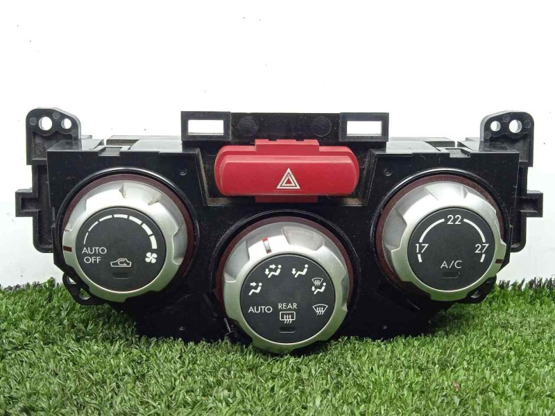 Recambio de mando climatizador para subaru impreza g12 2.0 cat referencia OEM IAM 72311SC090  
