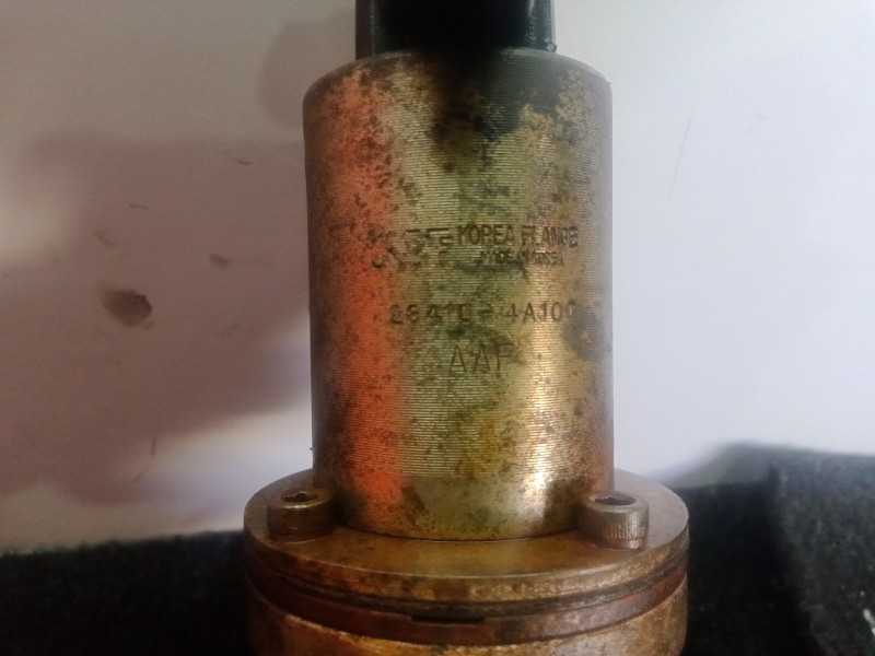 Recambio de valvula egr para kia sorento 2.5 crdi cat referencia OEM IAM 2841C4A100  