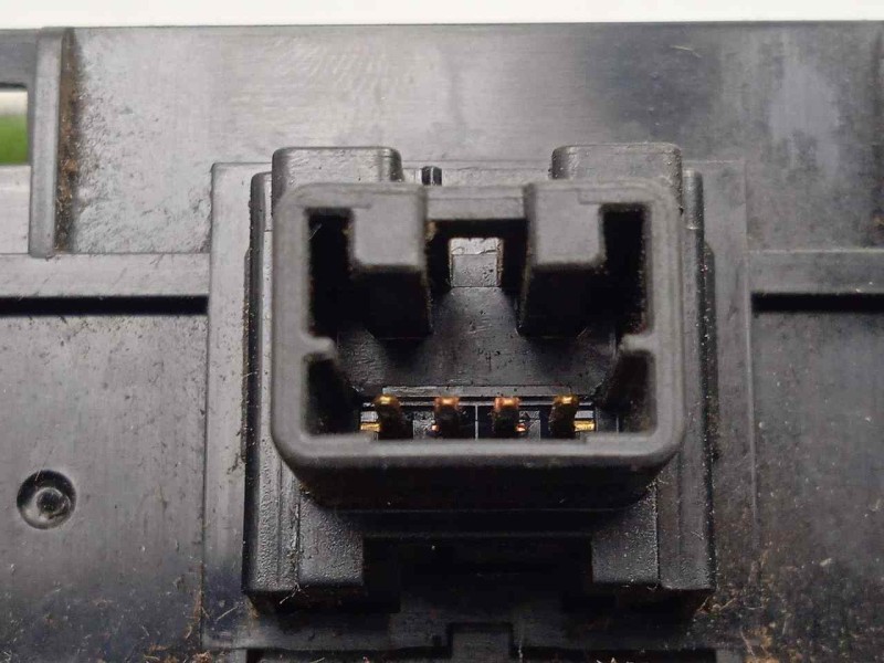 Recambio de mando climatizador para subaru impreza g12 2.0 cat referencia OEM IAM 72311SC090  