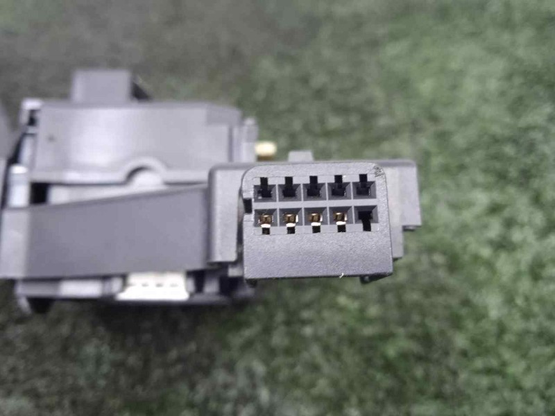 Recambio de mando luces para volkswagen golf v berlina (1k1) 1.9 tdi referencia OEM IAM 1K0953513  