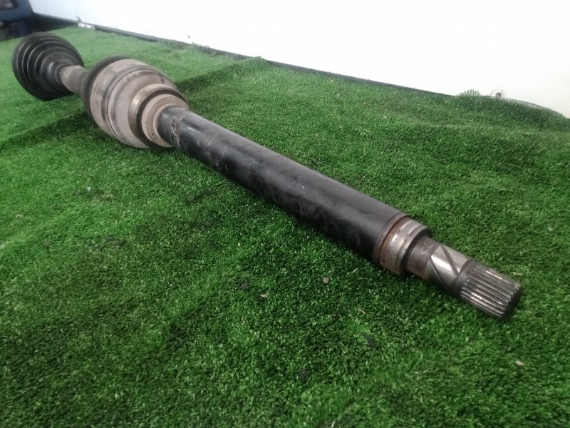 Recambio de transmision delantera derecha para volvo v40 familiar 2.0 16v cat referencia OEM IAM   