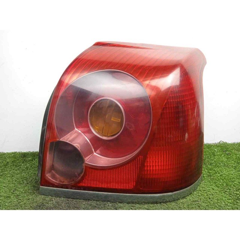 Recambio de piloto trasero derecho para toyota avensis berlina (t25) 2.2 d-4d cat referencia OEM IAM SINREF 03-06 4.PUERTAS