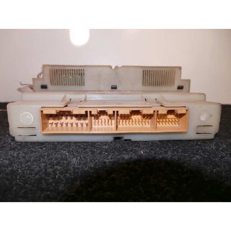 Recambio de mando climatizador para volkswagen passat berlina (3b2) 1.9 tdi referencia OEM IAM 3B1907044B-5HB61710  HELLA