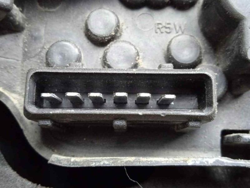 Recambio de piloto trasero derecho para toyota avensis berlina (t25) 2.2 d-4d cat referencia OEM IAM SINREF 03-06 4.PUERTAS