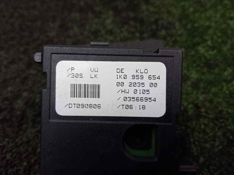 Recambio de sensor para volkswagen golf v berlina (1k1) 1.9 tdi referencia OEM IAM 1K0959654  