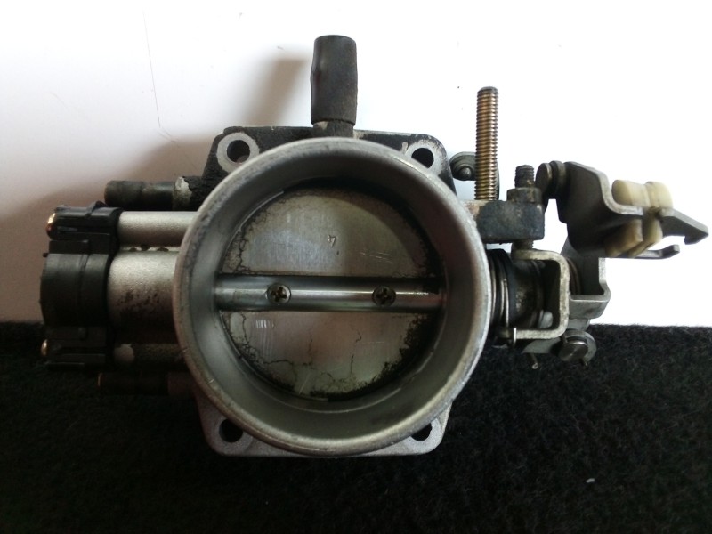 Recambio de caja mariposa para bmw serie 5 berlina (e34) 2.0 24v referencia OEM IAM 1730118  