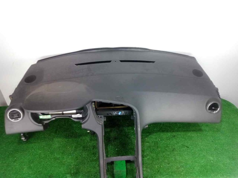 Recambio de salpicadero para peugeot 5008 2.0 16v hdi fap cat (rhh / dw10cted4) referencia OEM IAM 9803188580-824782  