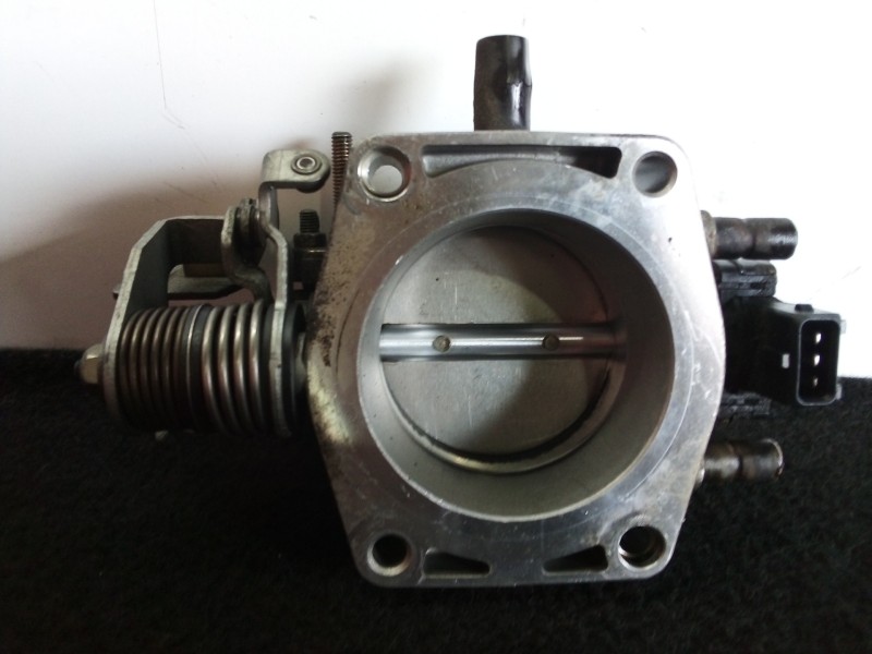Recambio de caja mariposa para bmw serie 5 berlina (e34) 2.0 24v referencia OEM IAM 1730118  