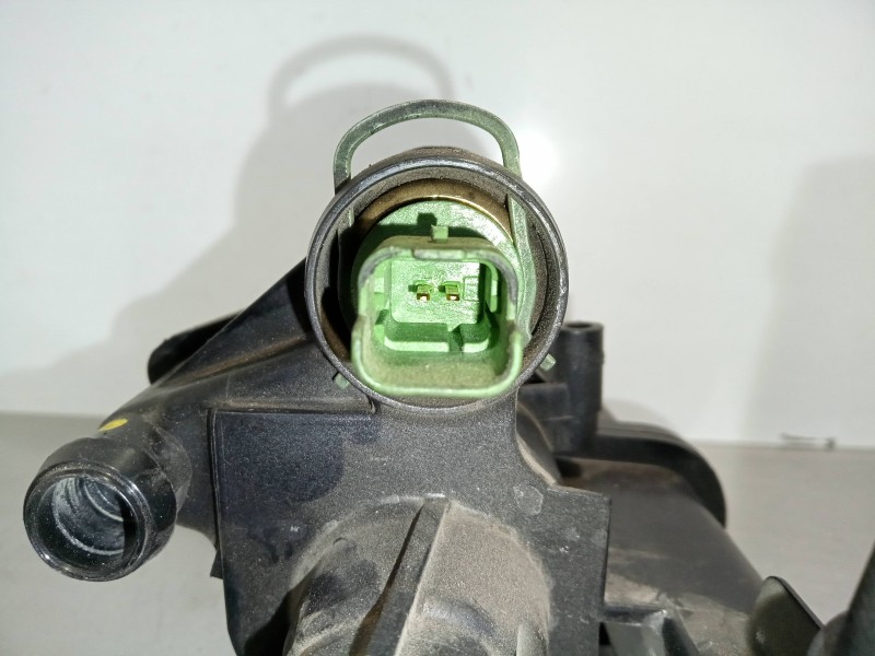 Recambio de termostato para citroën c3 picasso 1.6 16v hdi referencia OEM IAM 9670253780 CON.TERMOSTATO 