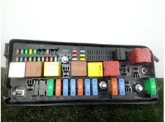 Recambio de caja reles / fusibles para opel vectra c berlina 1.8 16v referencia OEM IAM 13241891-519174502  