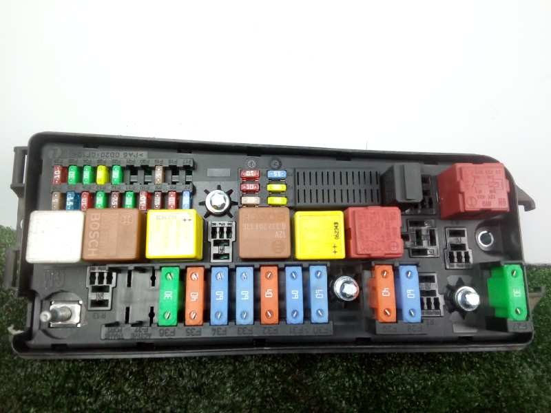 Recambio de caja reles / fusibles para opel vectra c berlina 1.8 16v referencia OEM IAM 13241891-519174502  