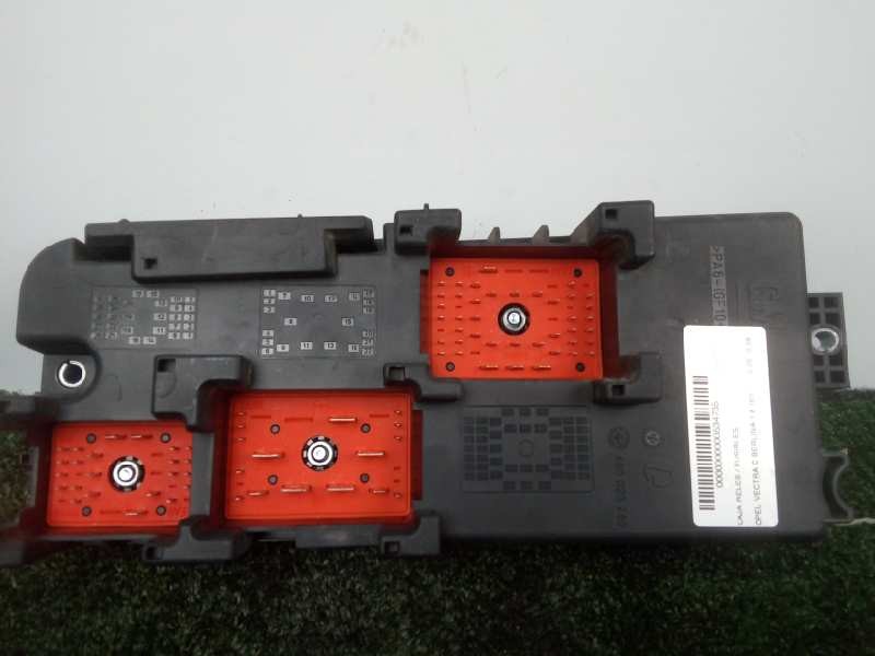Recambio de caja reles / fusibles para opel vectra c berlina 1.8 16v referencia OEM IAM 13241891-519174502  