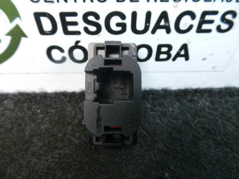 Recambio de warning para ford transit caja cerrada ´06 2.4 tdci cat referencia OEM IAM 3M5T13A350AB  