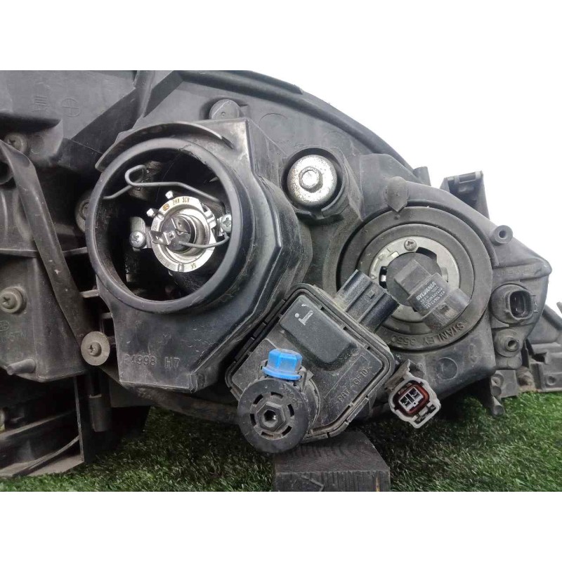 Recambio de faro izquierdo para mazda 5 berl. (cr) 2.0 diesel cat referencia OEM IAM SINREFERENCIA  