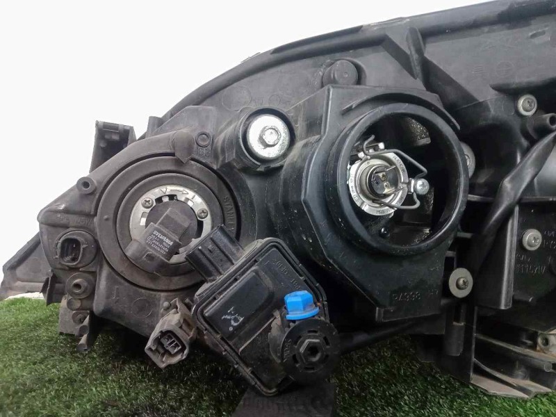 Recambio de faro derecho para mazda 5 berl. (cr) 2.0 diesel cat referencia OEM IAM SINREFERENCIA  