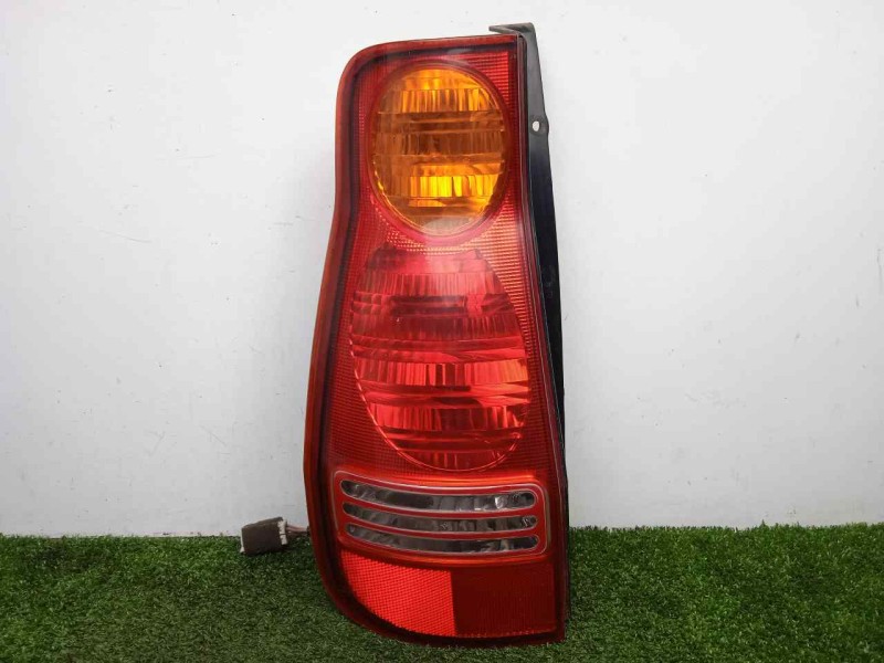 Recambio de piloto trasero izquierdo para hyundai matrix (fc) 1.5 crdi cat referencia OEM IAM SINREFERENCIA 01-06 AMBAR