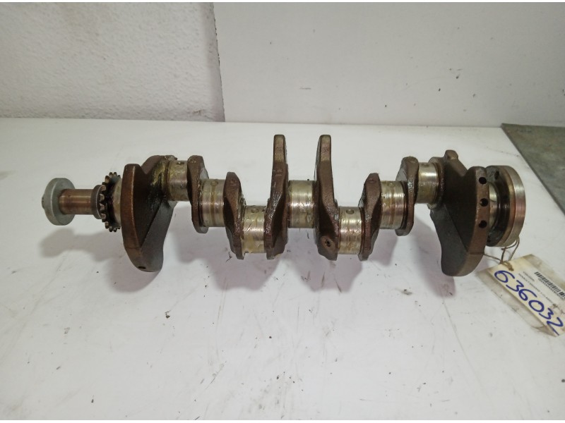 Recambio de cigueñal para renault megane ii classic berlina 1.6 16v referencia OEM IAM 519  