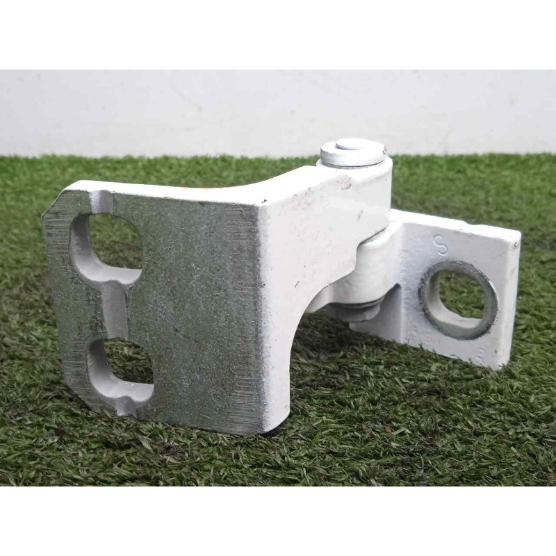 Recambio de bisagra para alfa romeo stelvio (630) 2.2 jtdm cat referencia OEM IAM SINREFERENCIA DELANTERA IZQUIERDA INFERIOR