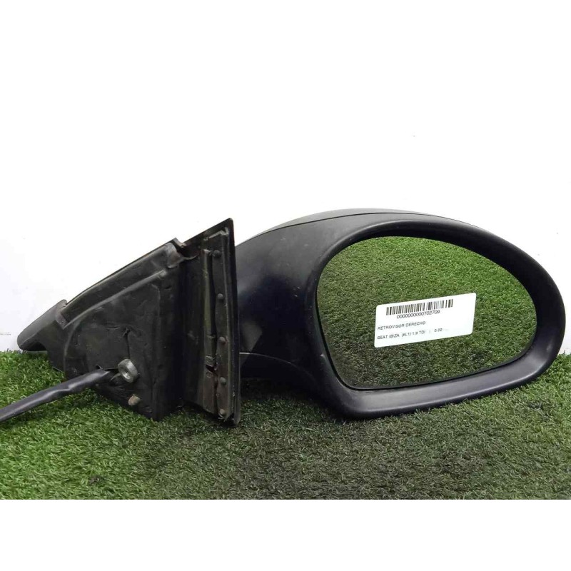 Recambio de retrovisor derecho para seat ibiza (6l1) 1.9 tdi referencia OEM IAM SINREFERENCIA MANUAL NEGRO