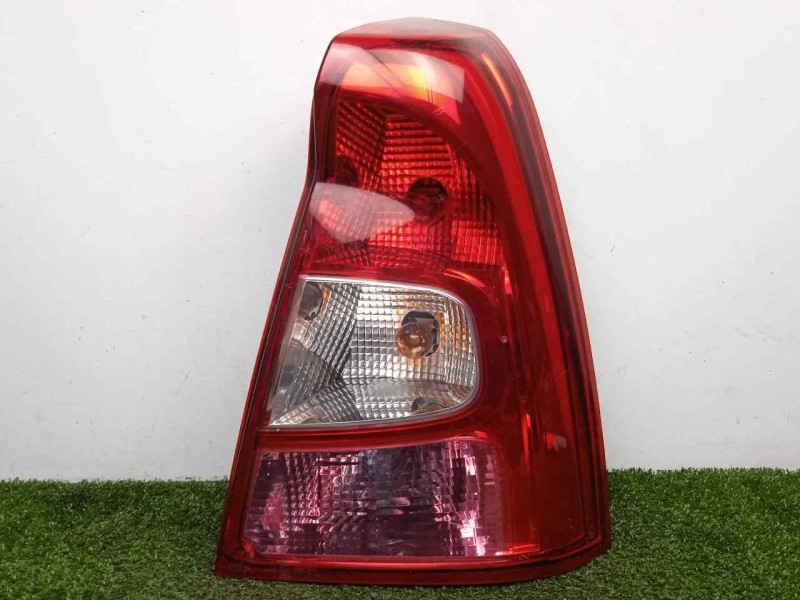 Recambio de piloto trasero derecho para dacia logan 1.5 dci diesel fap cat referencia OEM IAM SINREFERENCIA 08-13 