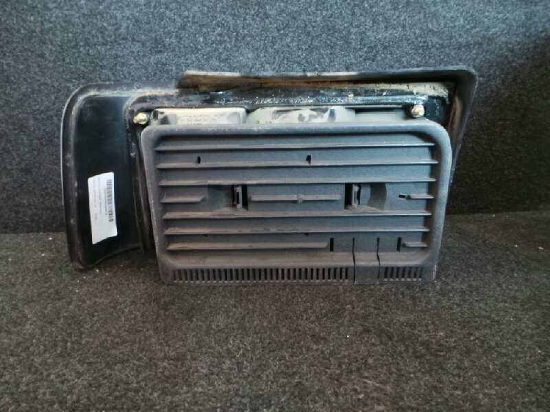 Recambio de piloto trasero derecho para volvo serie 440 1.8i referencia OEM IAM   