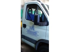 Recambio de puerta delantera derecha para iveco daily caja abierta / volquete 2.8 diesel cat referencia OEM IAM  00-14 - BLANCO 