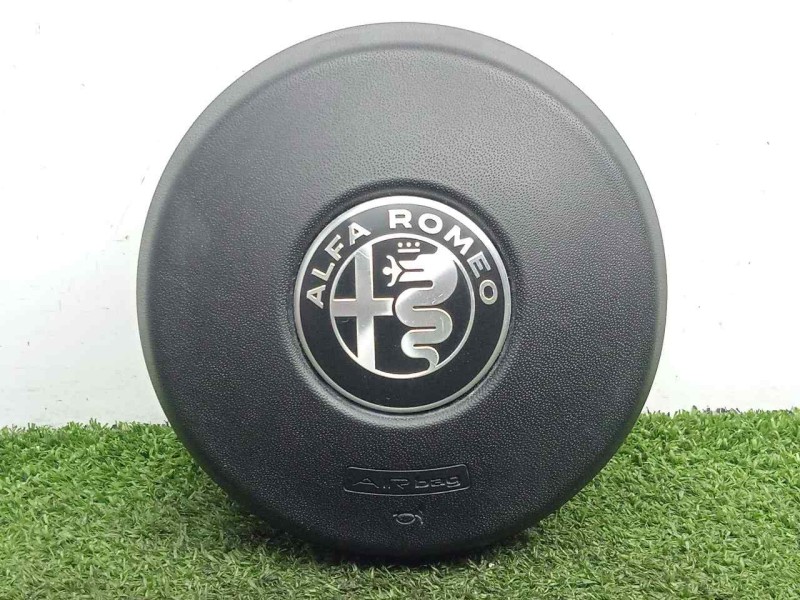 Recambio de airbag delantero izquierdo para alfa romeo stelvio (630) 2.2 jtdm cat referencia OEM IAM 01561476090  