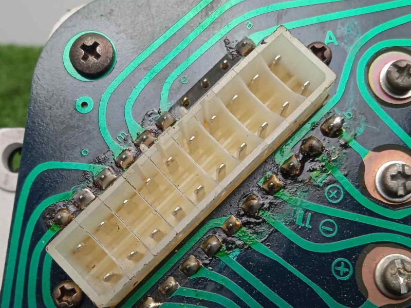 Recambio de cuadro instrumentos para kia sephia 1.5 cat referencia OEM IAM 0K24J55430-K24KXB-970418-K24KXB970418  