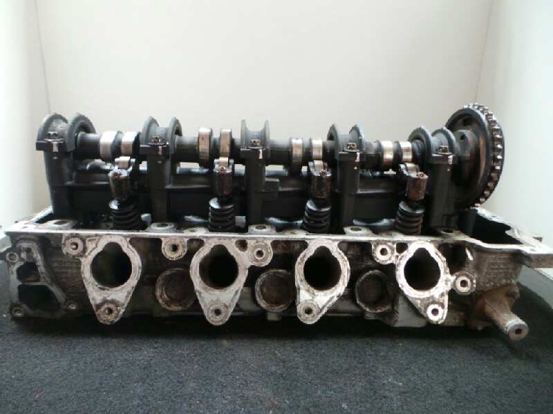 Recambio de culata para mercedes-benz clase a (w168) 1.6 cat referencia OEM IAM R1660160301  